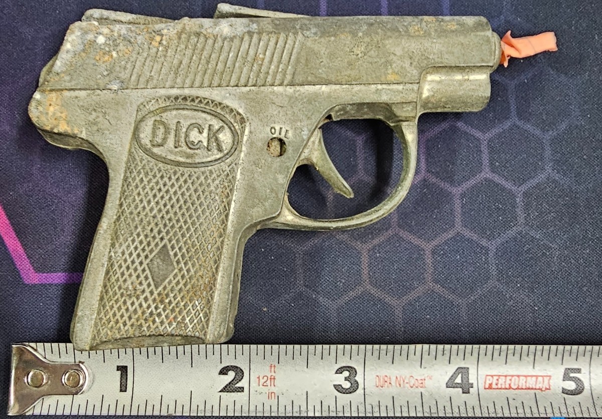 VTG 1930s Hubley Diecast Metal Toy Cap Gun Dick Tracy Patina Props