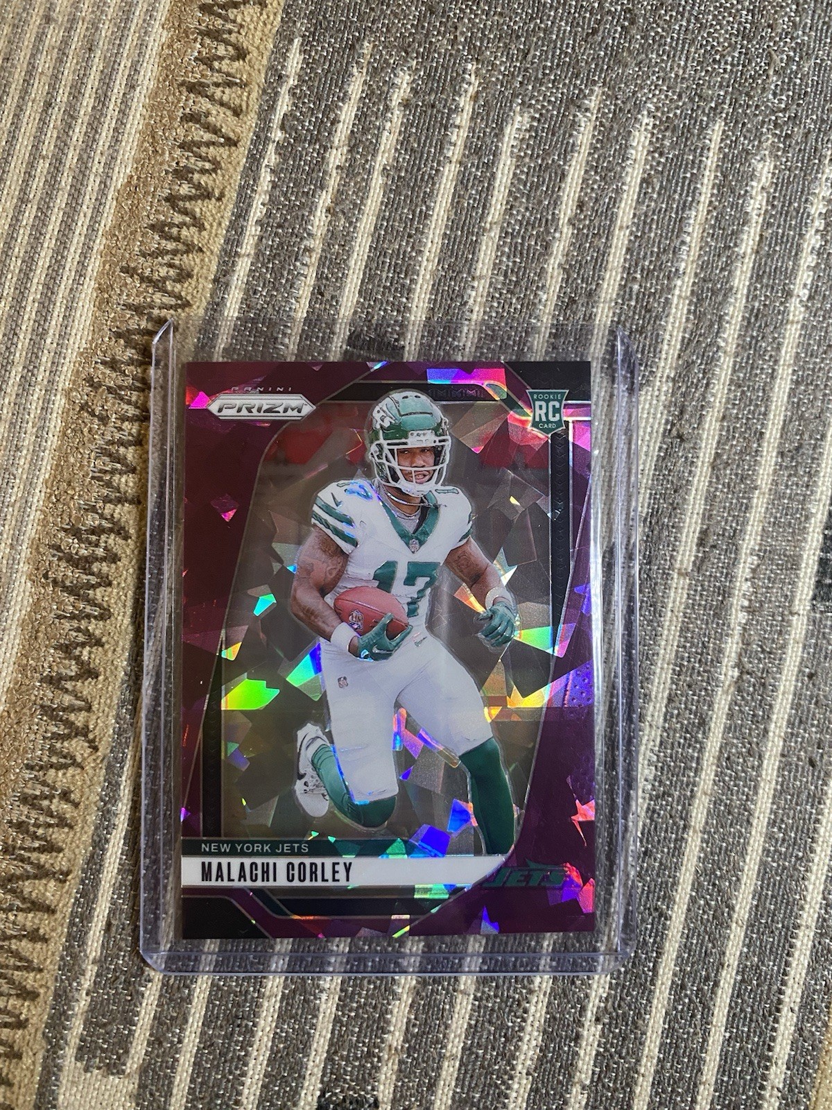 2024 Prizm Football Malachi Corley Purple Cracked Ice /225 RC #369 Jets