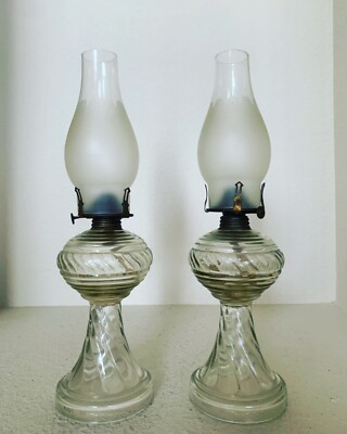 Rare and Beautiful ''Dabbs'' Brand Oil Lamp made in Portugal in the late 1800s.