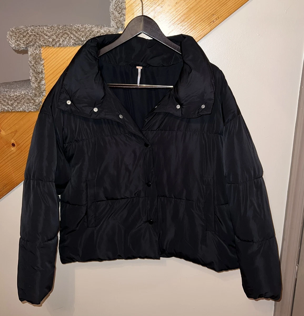 Free people store weekender puffer