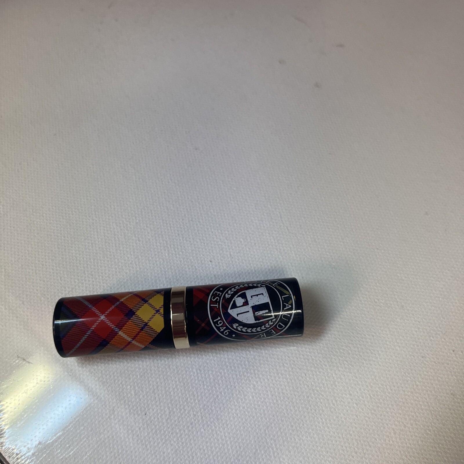 New Estee Lauder LIMITED EDITION Lipstick Pure Color Tartan Tawny 0