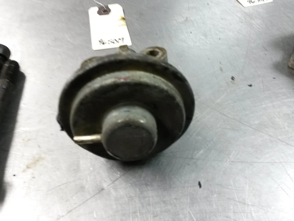 Válvula EGR para 00-05 Mitsubishi Eclipse 3.0 Foto 2 de 4