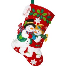 Bucilla Felt Applique Christmas Stocking Kit SNOWY SWEETHEARTS Snowman 18 inch