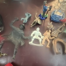 Vintage Cowboy Western Toy Figures Lot Assorted Characters