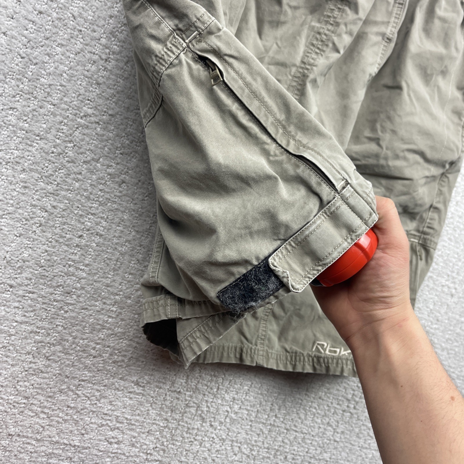 Y2K Reebok Beige Tech Baggy Utility Shorts Men’s Sz L Drawstring Skater 2000's thumbnail 8