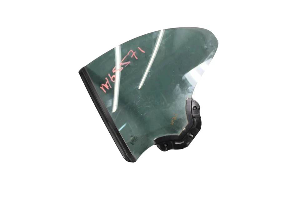 04-10 BMW 645Ci 650i M6 Rear Left Side Quarter Window Glass 51357186643 Oem - Image 4 of 4