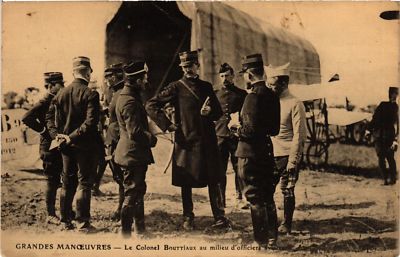 Old postcard AK Militaire - Colonel Bouttiaux in the middle of air officers (695737)