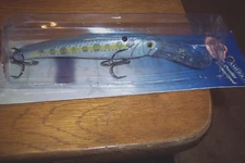 Manns 6" Blue Back Minnow Deep Diving Crank Bait Trolling Rattles Discontinued