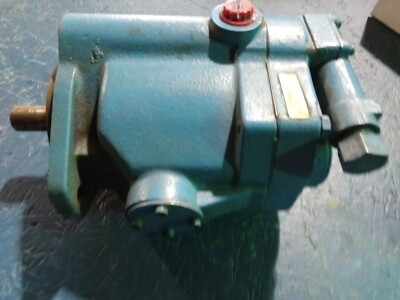 Vickers hyd pump NEW 3/4'' keyed shaft # 2328132 E/98/0 PVB10 RSY 40CM