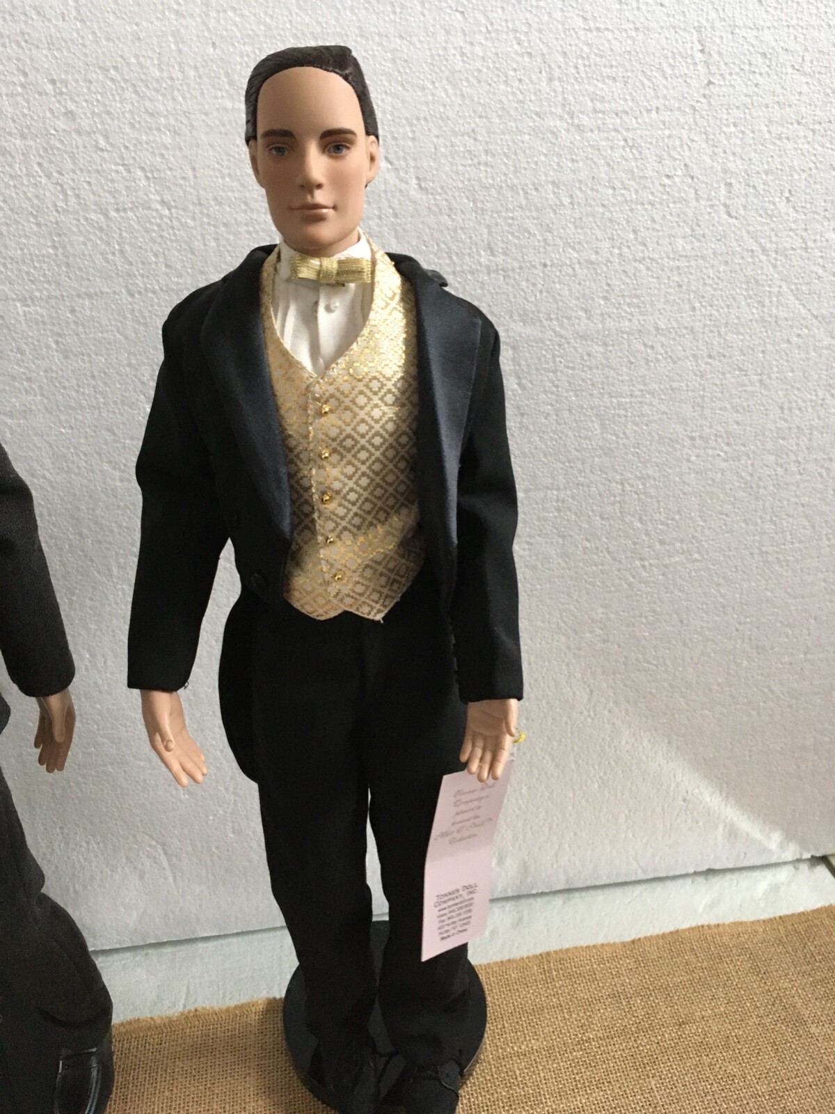 Picture 10 of 22