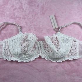 Victoria's Secret Dream Angels White Eyelet Unlined Uplift Sling Bra 34B NWT