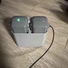 Air 3/3S Intelligent Flight Battery for DJI Air 3 Drone and battery charging hub