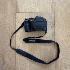Fujifilm FinePix S Series S4500 14.0MP Digital Camera Tested and Working