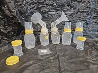 Medela Replacement Storage Bottles And Pump