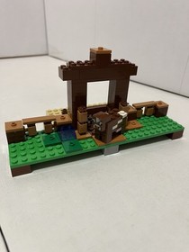 LEGO MINECRAFT The Crafting Box 2.0 21135 Pre-Owned Complete W/Minis No Box