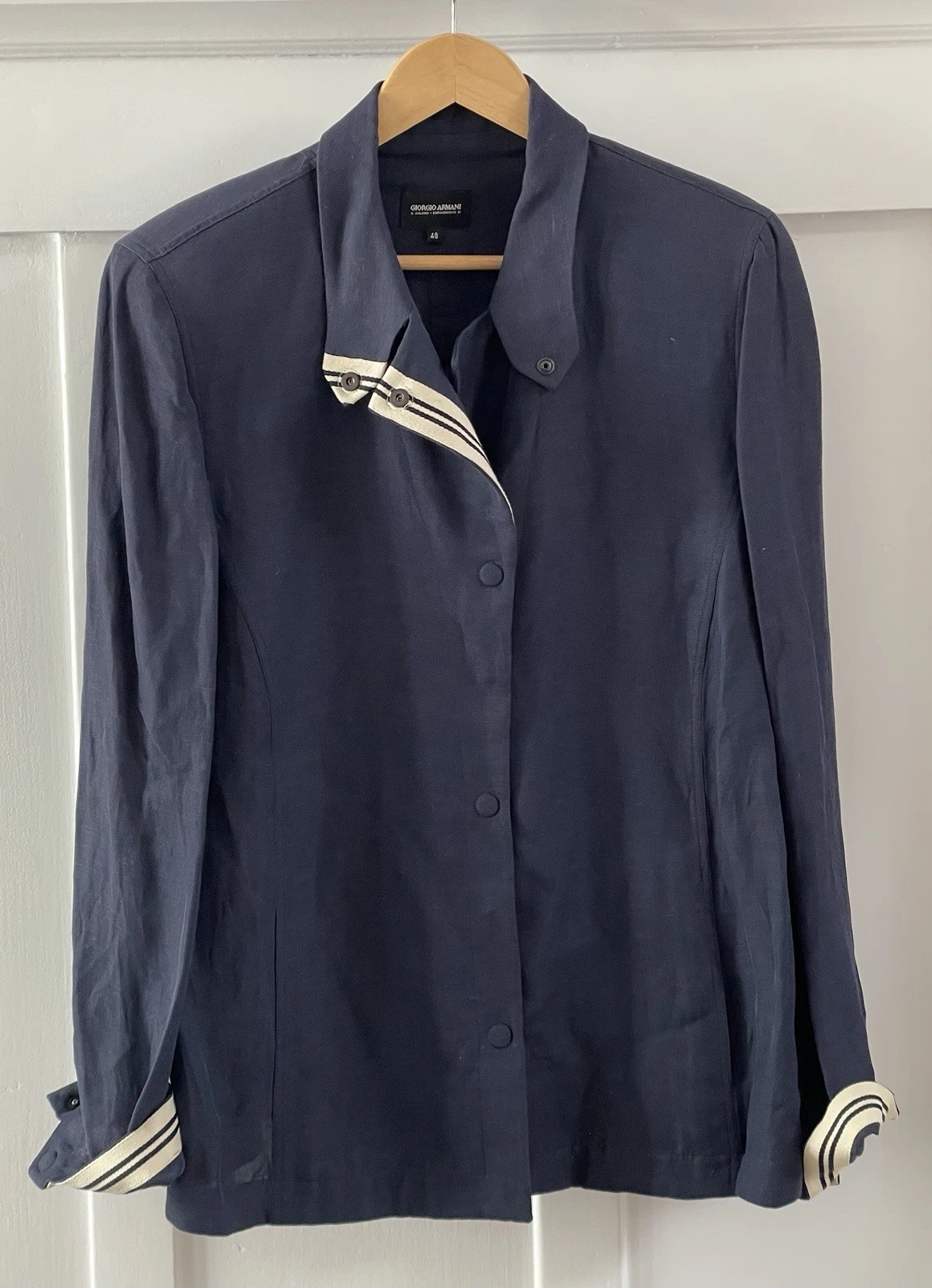 Giorgio Armani — Giorgio Armani black label womens Viscose Linen jacket W/ Stripe Tape Details 48
