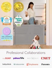 Momcozy Easy Retractable Baby Gate - Gray