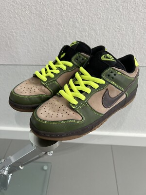 Size  9 - Nike SB Dunk Low Pro Jedi 2004
