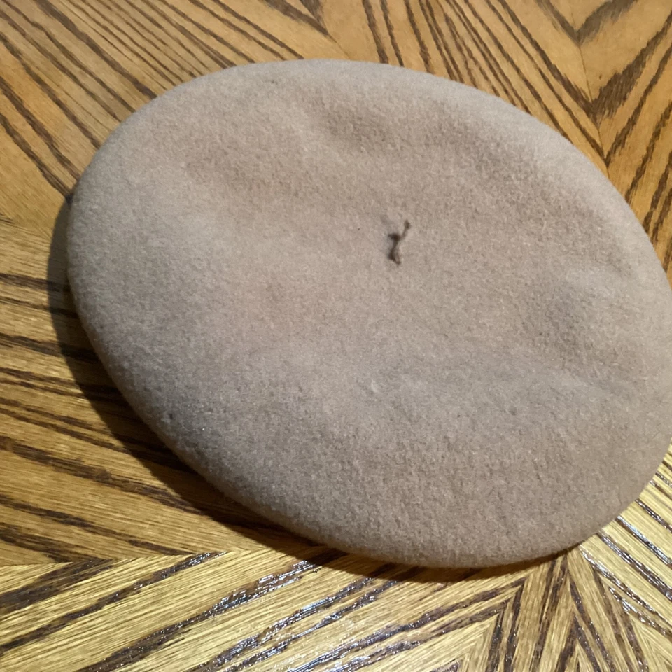 Vintage KANGOL Beret Hat Mens XL 100% Virgin Wool Kangaroo Tan Made in England - Image 2 of 4