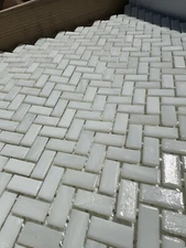 White Glass Mosaic Tile for Kitchen Backsplash Bathroom