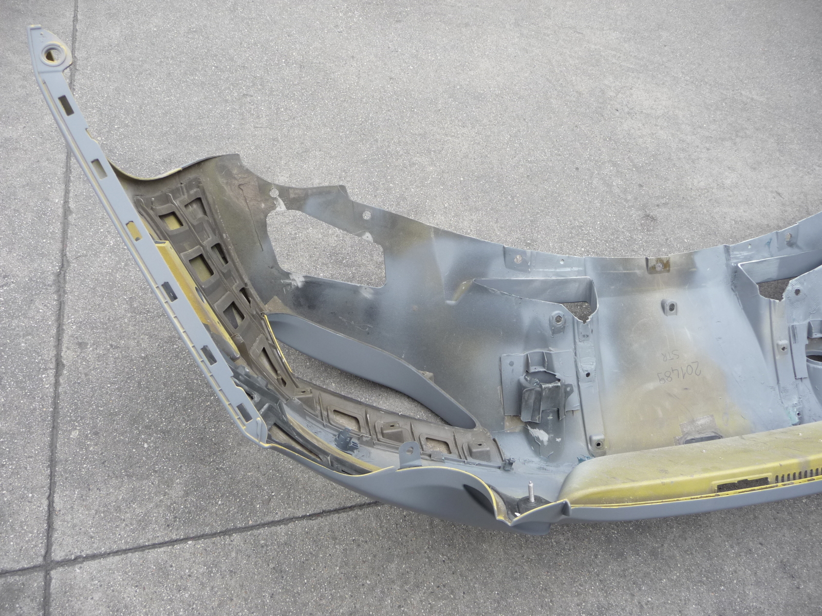 11 -16 Ferrari FF rear bumper with camera, park sensor version 84539210/ATD OE
