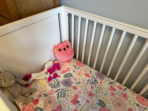Pottery Barn Cot/Crib with conversion kit, mattress, and mobile arm - Picture 5 of 10