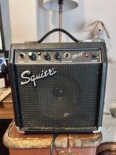 SQUIER SP 10 SQUIER AMPLIFIER SQUIER BY FENDER GUITAR AMP WORKING
