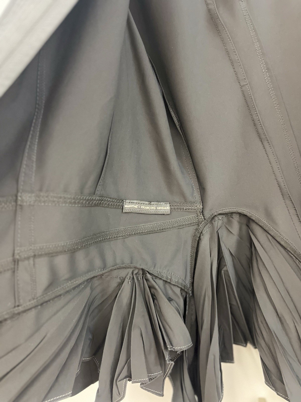 Marithe  Francois Girbaud Black Solid avant-garde… - image 11