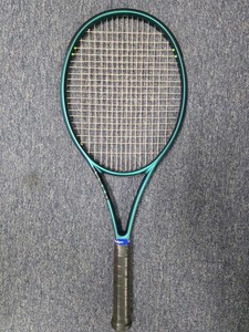 Raquette De Tennis Wilson Blade 100L V9 - Taille De Grip 4 1/8 - Occasion - Cordée NXT
