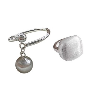 Elegant Open Ring Brushed Geometric Sphere/Square Pattern Accessory