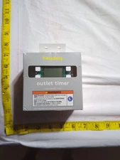 heyday Digital Outlet Timer w/ Screen Programmable 7-Day Indoor 15 amp