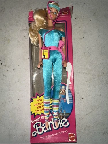 Vintage 1983 Great Shape Barbie Doll #7025 Doll outfit & accessories