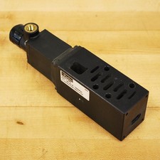 Parker PS4037166P Pneumatic Regulator, 0-150 PSI (0-1000 kPa) H1 Common Port