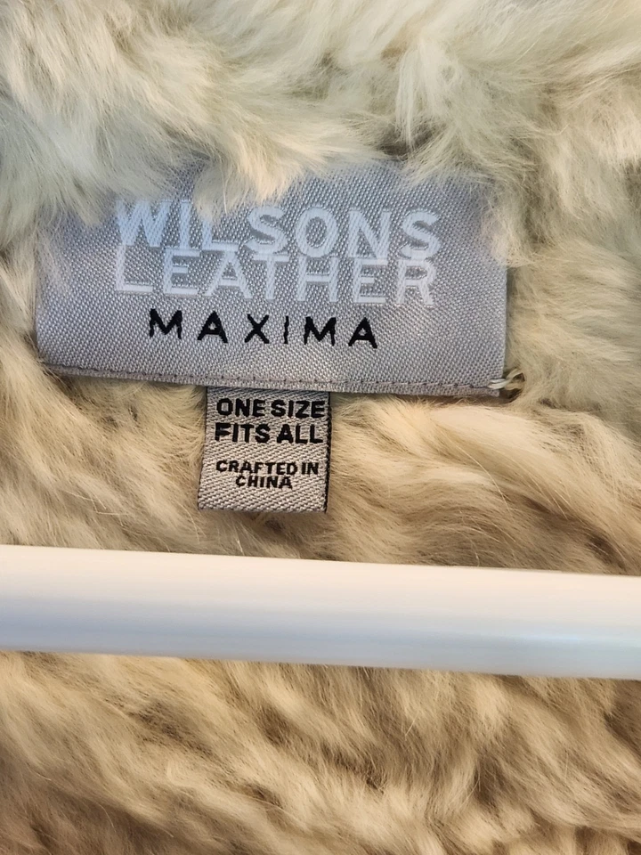 Vtg Wilsons Leather Maxima Rabbit Fur off white with fringe Poncho One Size Y2K - Image 2 of 4