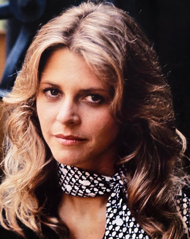 Lindsay Wagner Vintage 8x10 Color Photo The Bionic Woman