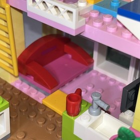 Lego Juniors Family House 10686, ages 4-7 has manual, no box