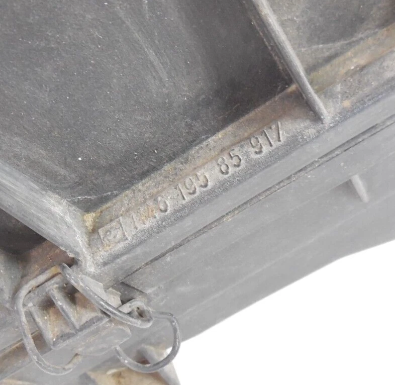 Mercedes-Benz ML55 AMG 2000-2003 filtro de aire caja de carcasa OEM Foto 4 de 4