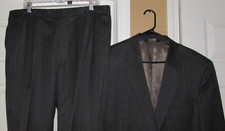 JOS. A. BANK Men's 44 Reg Wool Suit Gray W/ Blue Stripe Pleat Cuff Pants 40 X 27