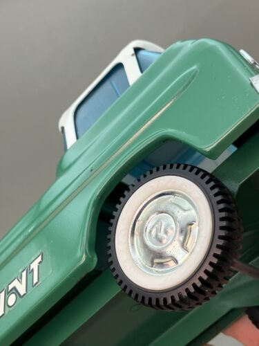 Nylint Toys Vintage Ford Econoline Trail Blazer Van Truck Pressed Steel GREEN - Picture 19 of 24