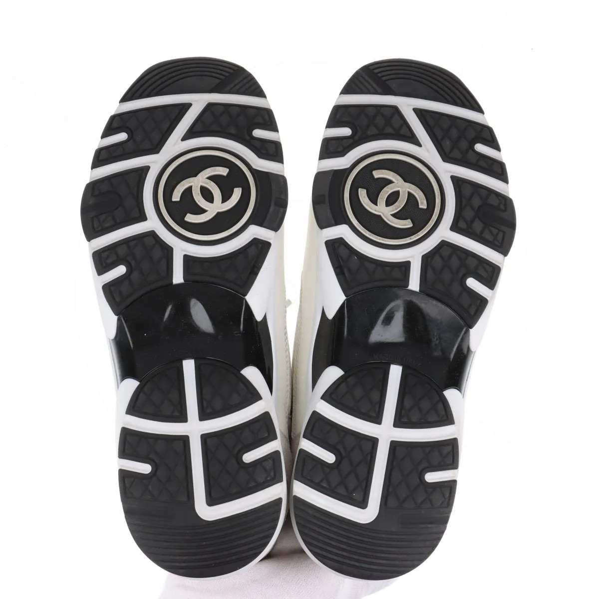 Chanel Coco Mark Leather x fabric Sneakers 40 Unisex White x black G38299 Mesh thumbnail 8