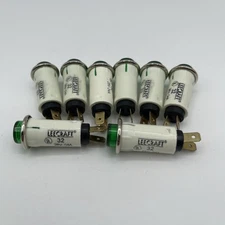 💡 (Lot of 8) LEECRAFT SNAPLITE 32 26V - 0.04A GREEN INDICATOR LIGHTS 💡