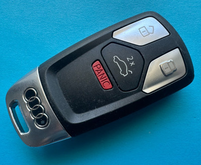 OEM 2017-2023 AUDI A4 Q4 Q5 SMART KEY REMOTE FOB IYZ-AK01 4M0.959.754.BA ~RARE!!