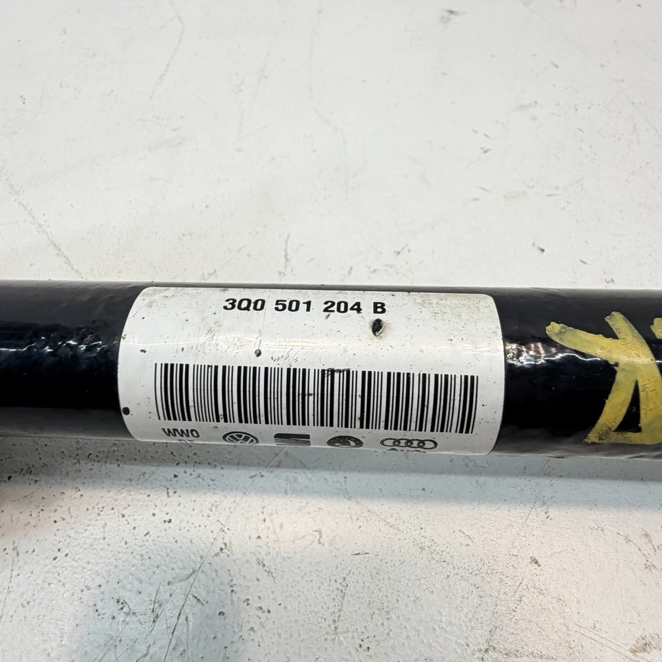 Volkswagen Tiguan 2018-2024 AWD eje trasero derecho eje medio eje OEM Foto 4 de 4