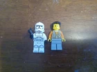 Lot Of 2 Minifigures - PHASE 2 CLONE TROOPER & LEGO CITY MALE