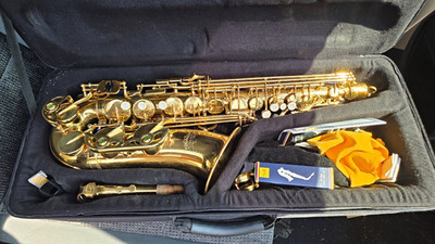Jean Paul AS400 Alto Saxophone Eb Gold Lacquer Brass w/ Case & Mouthpiece