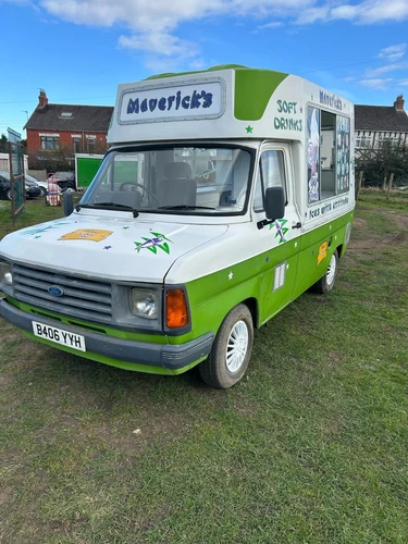 Classic Ford transit mk2 soft ice cream van diesel spares or repair mr whippy - Picture 4 of 8