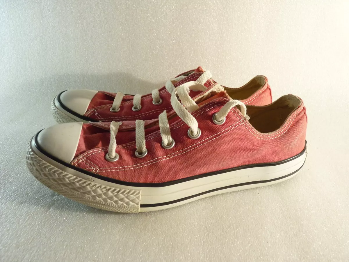 Light 2025 red converse