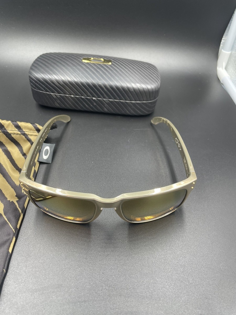 Oakley Holbrook FMJ Gold w/ 24k Iridium Lenses Shaun White Oakley Holbrook FMJ Gold w/ 24k Iridium Lenses Shaun White