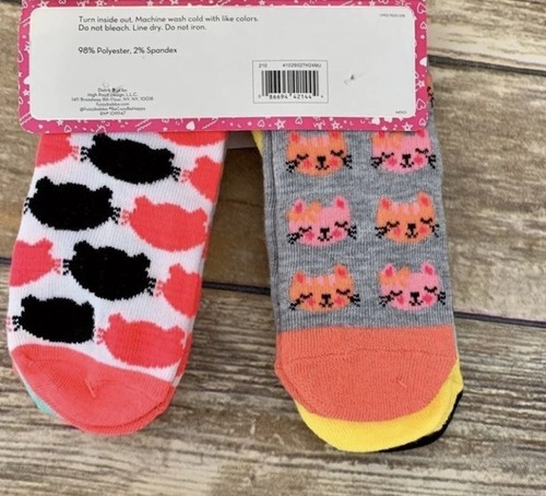 NWT GIRLS SOCKS - Picture 2 of 2