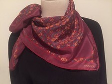 JAEGER 100 Silk Red Small Floral Scarf 66cm x 66cm Handroll Hems Made in Italy